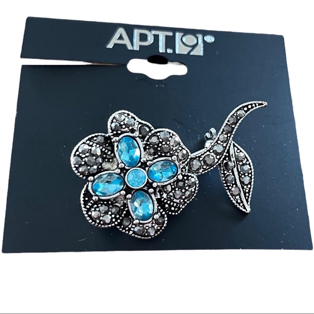 NWOT Apt. 9 Flower Brooch Pin Marcasite Blue